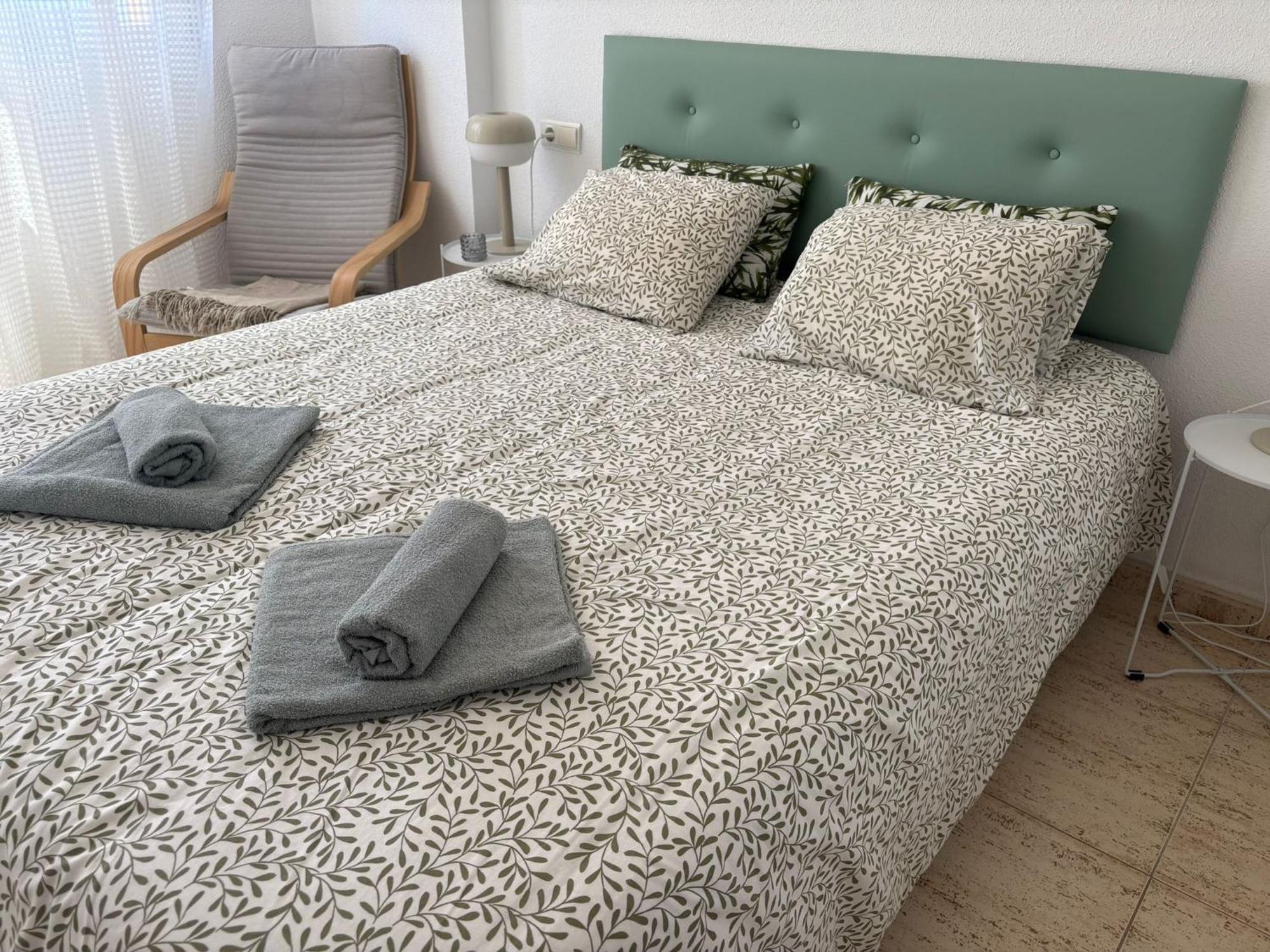 Mira Al Mar Y Tabarca En Urbanizacion Santa Pola Apartman Kültér fotó